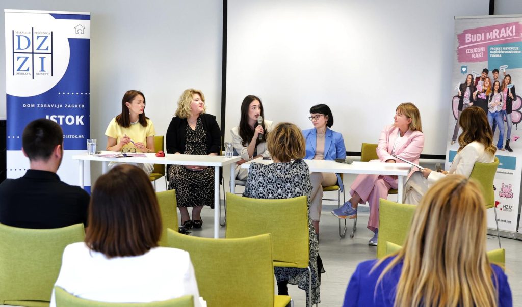 S konferencije za medije u Centru za zdravlje mladih
